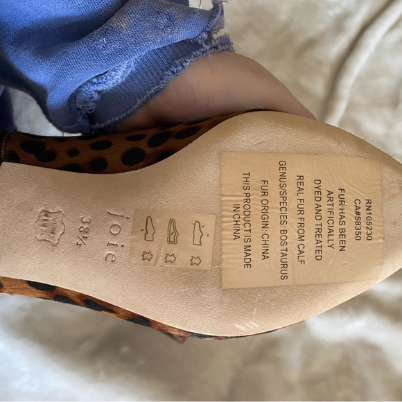 Joie Leopard Print Heel - Picture 5 of 6